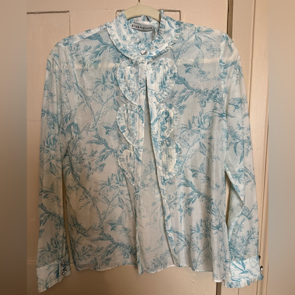 ALICE + OLIVIA NWOT Kurt Ruffled Pin-tuck Blouse - Picture 3 of 7